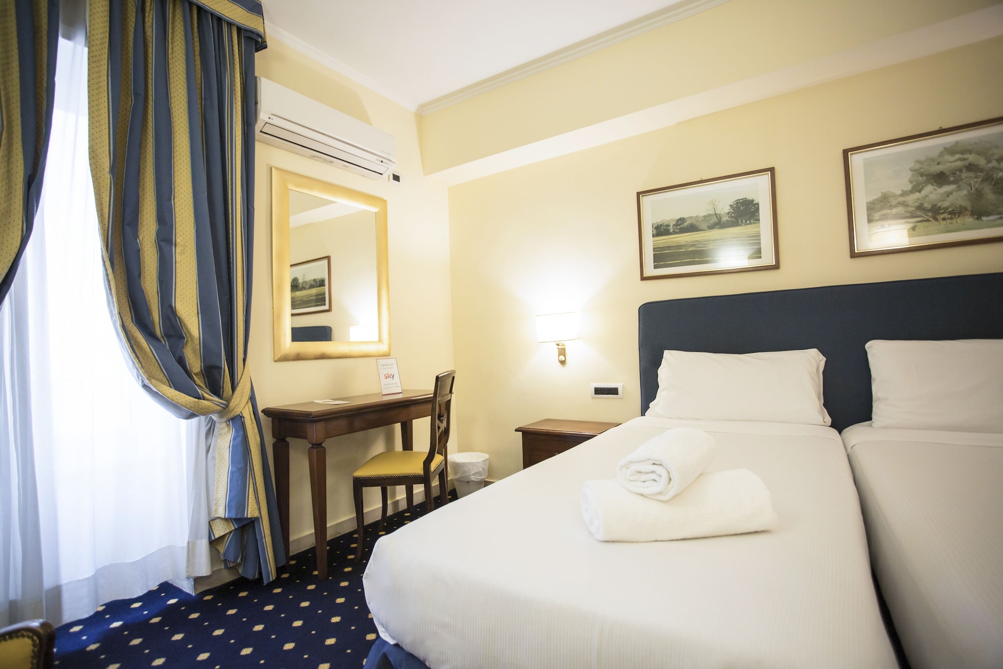 STANDARD, TWIN BEDS