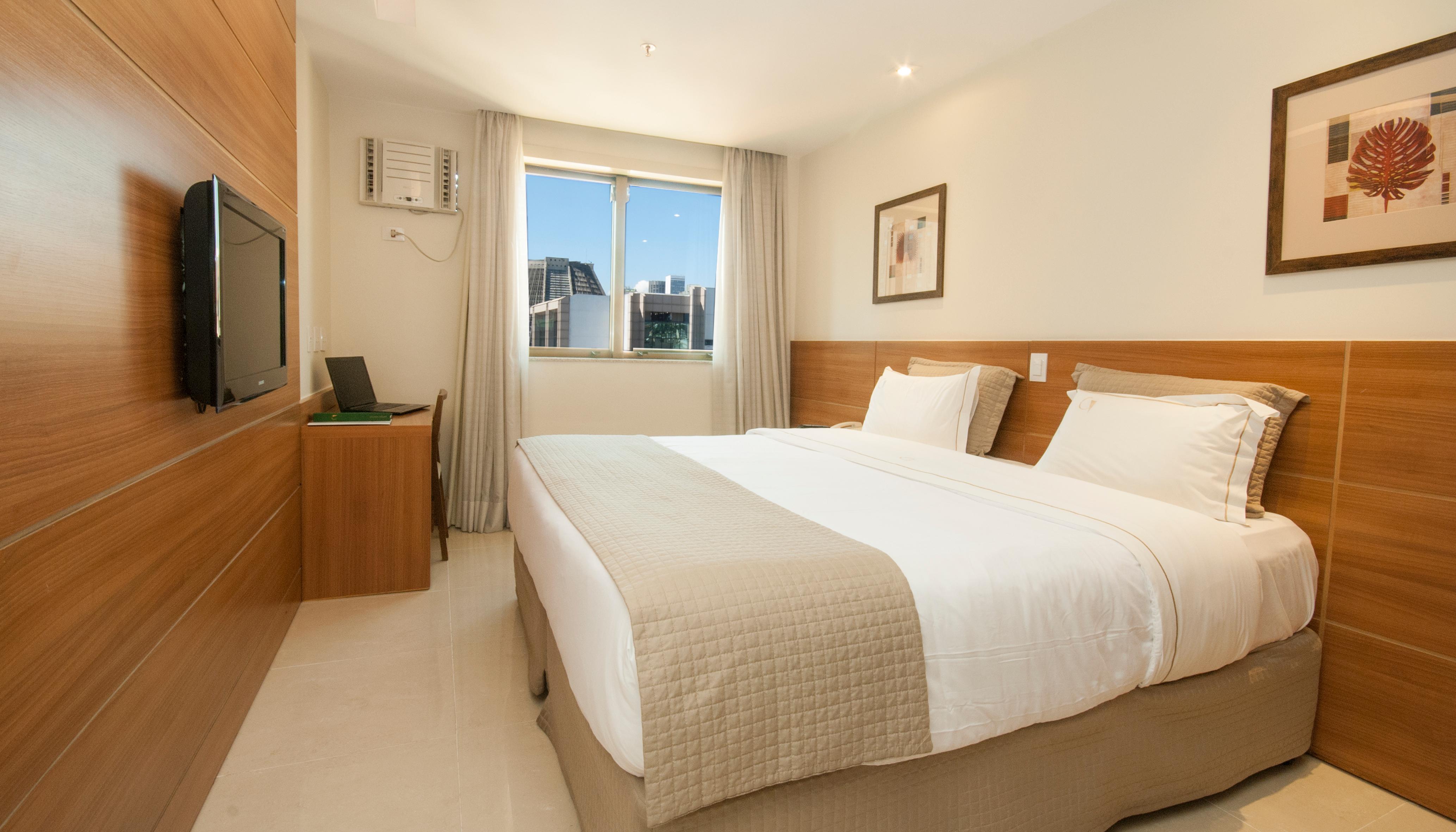 Superior, Double Bed, Street View