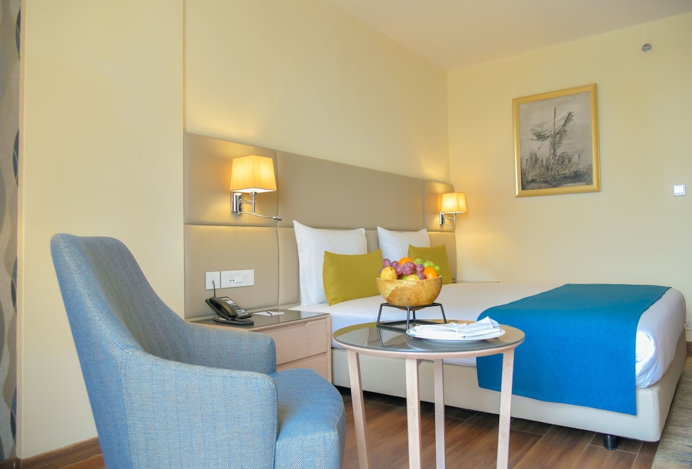 Bravia Hotel Niamey 25/50