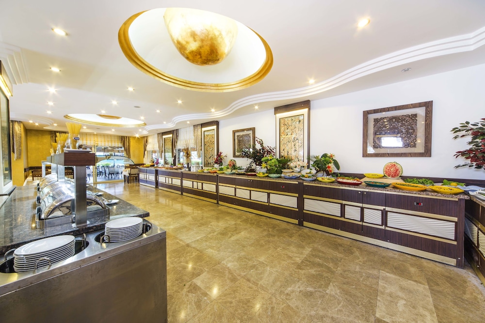 Kleopatra Ada Hotel 11/55