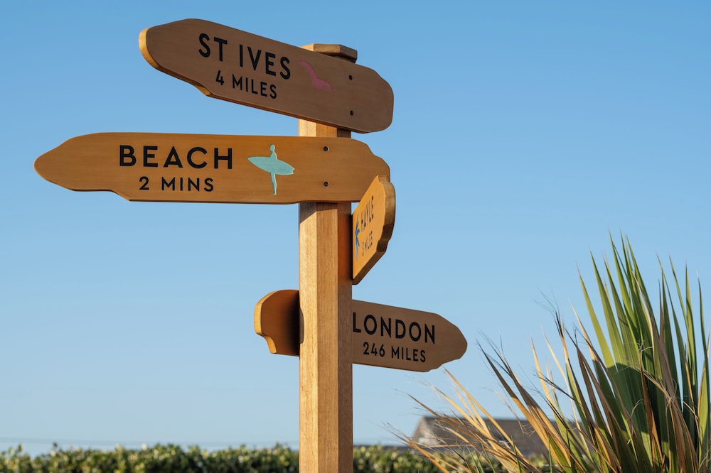 Three Mile Beach 62/67