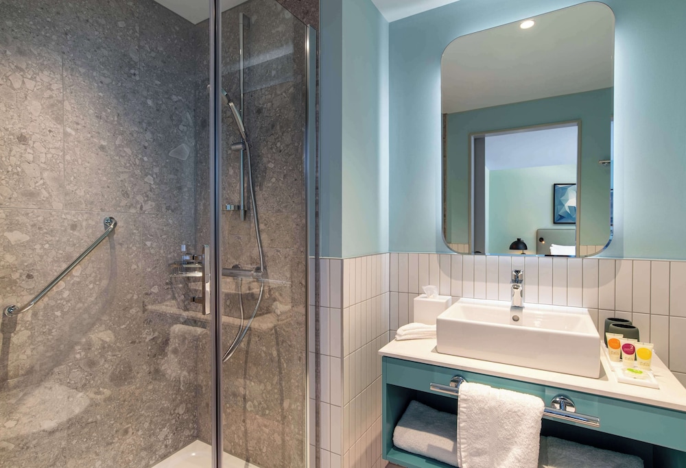 Hyatt Place London City East 66/67