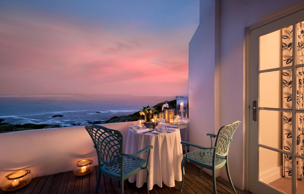 The Marine Hermanus 18/91