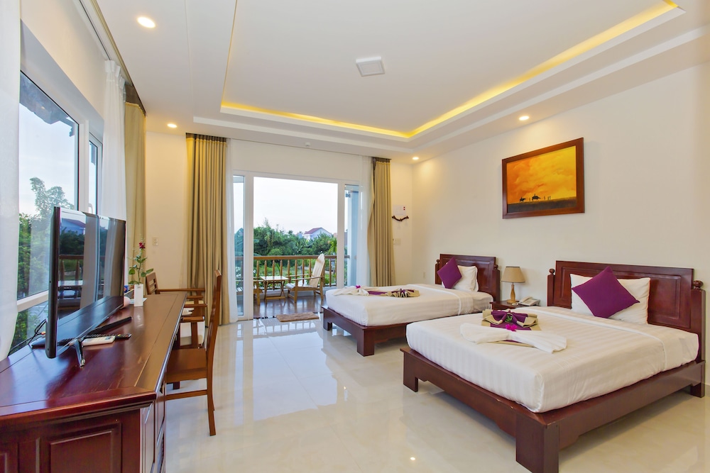 Hoi An Palmy Villa 30/62