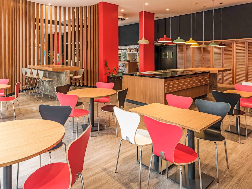 Ibis Blumenau 50/66