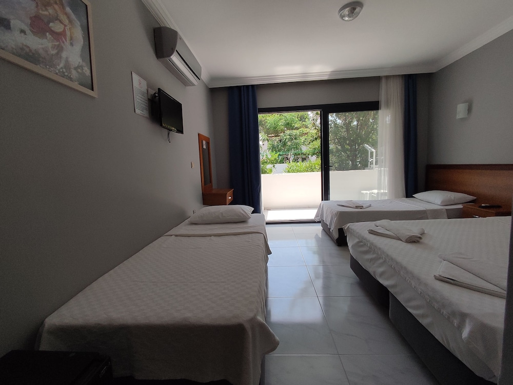 Sarsilmaz Otel 8/30