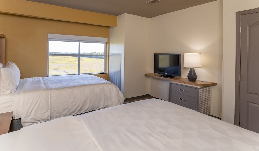 Holiday Inn Hotel And Suites Beaufort Highway 21 15/44
