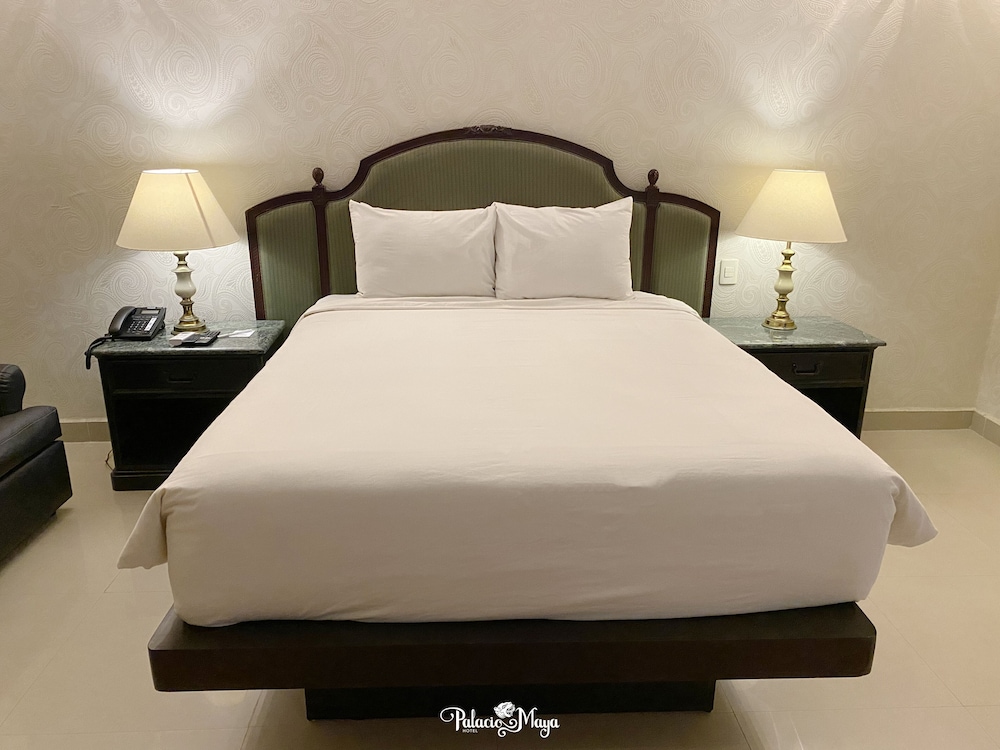Hotel Palacio Maya 38/83