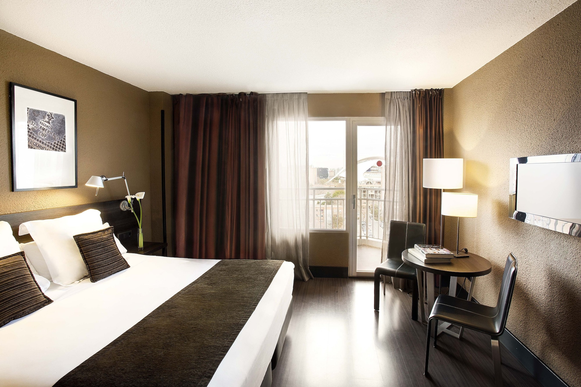 SUPERIOR, DOUBLE BED, LIVING AREA
