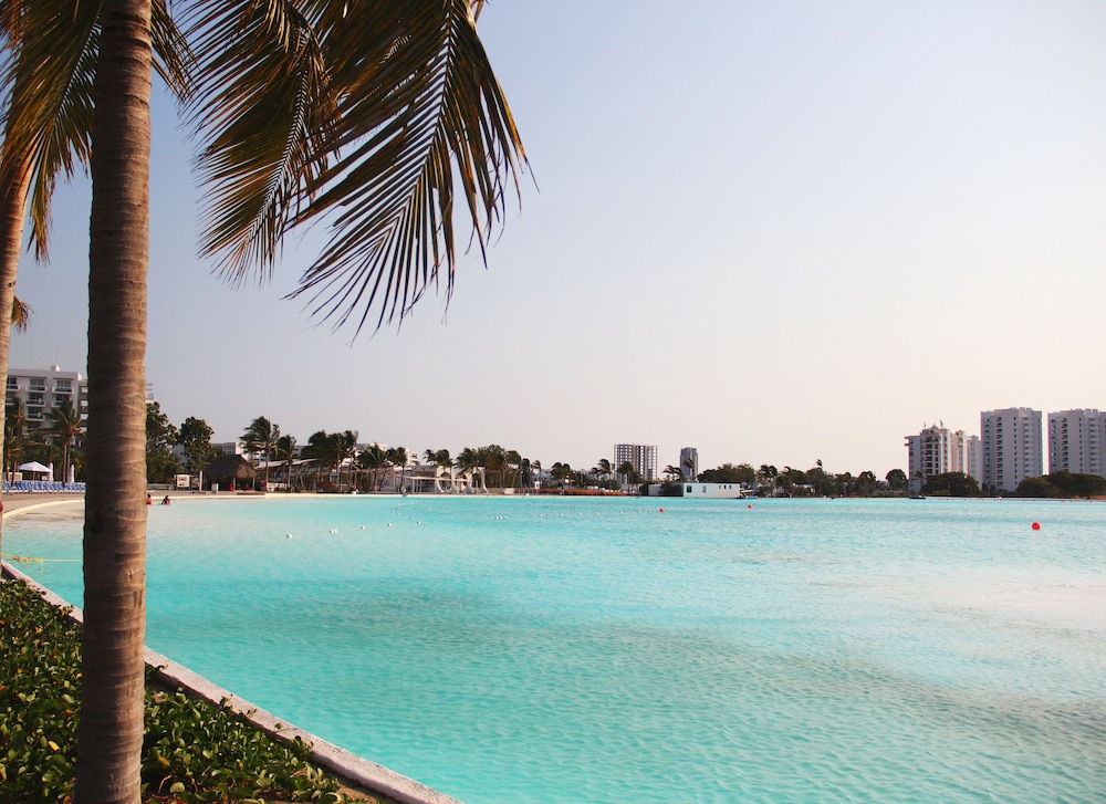 Playa Blanca Beach Resort - All Inclusive 57/61