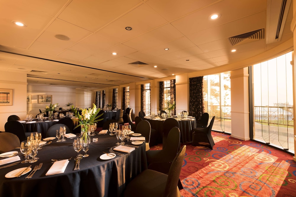 Stamford Grand Adelaide 47/63