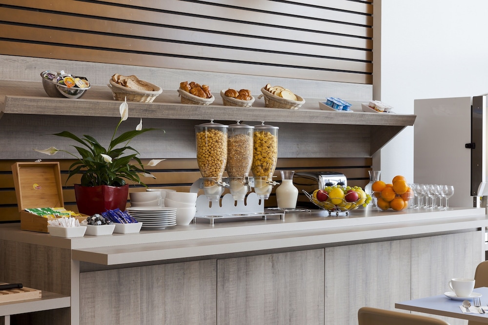 Neho Suites Porte de Geneve Gare Annemasse 9/30