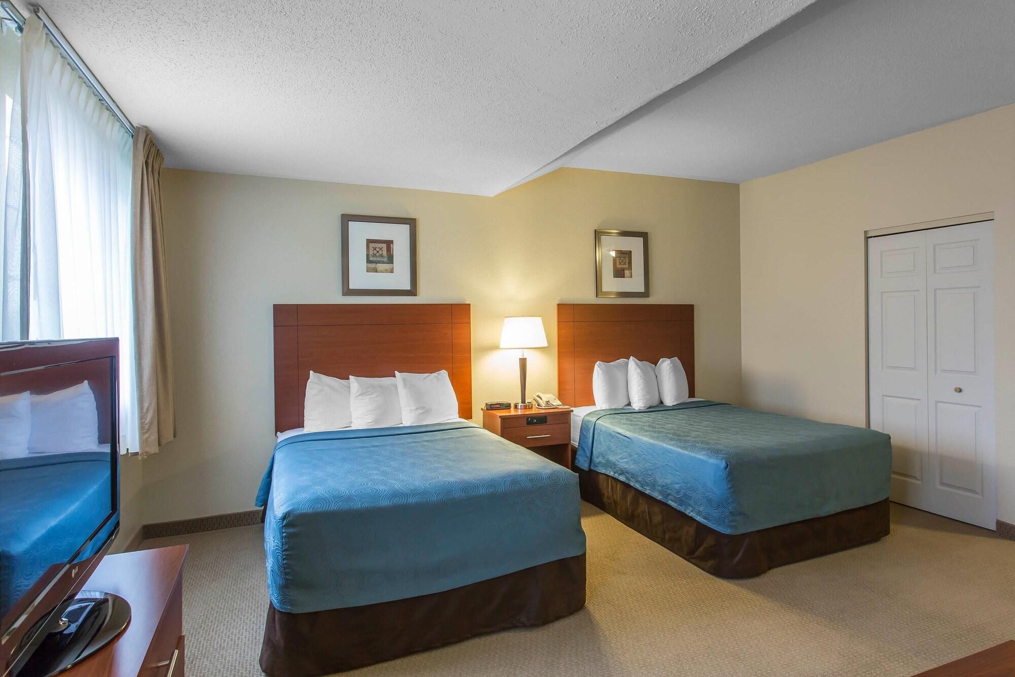 Suite, Multiple Beds, Accessible