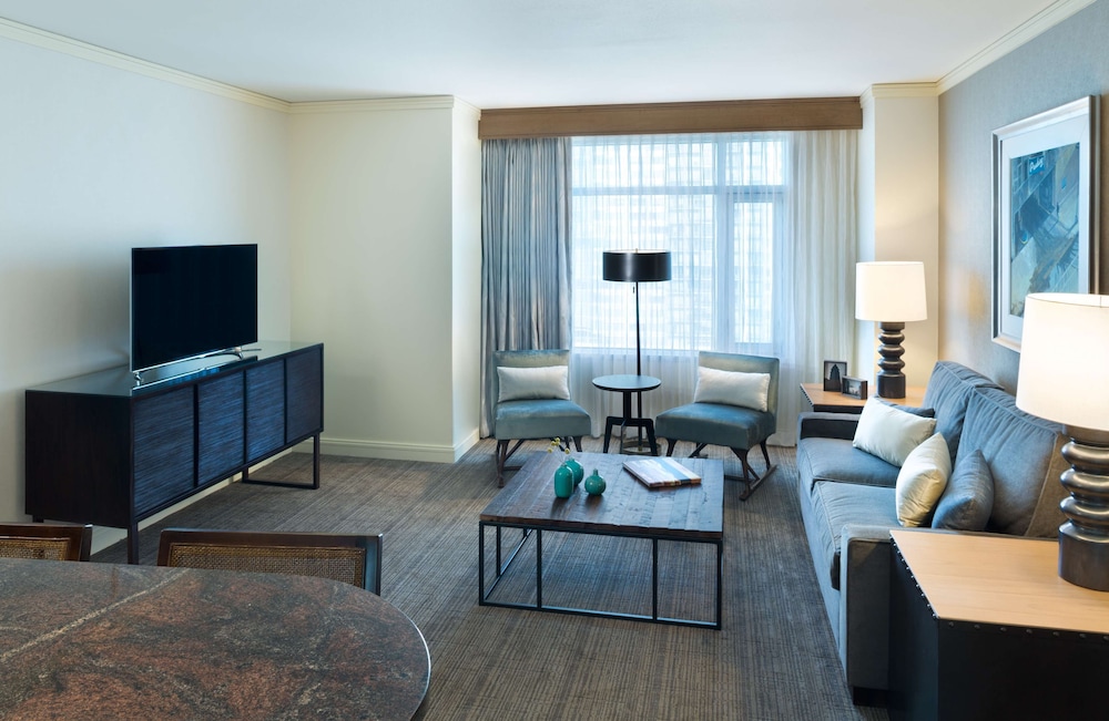 Hyatt Regency Denver 43/77