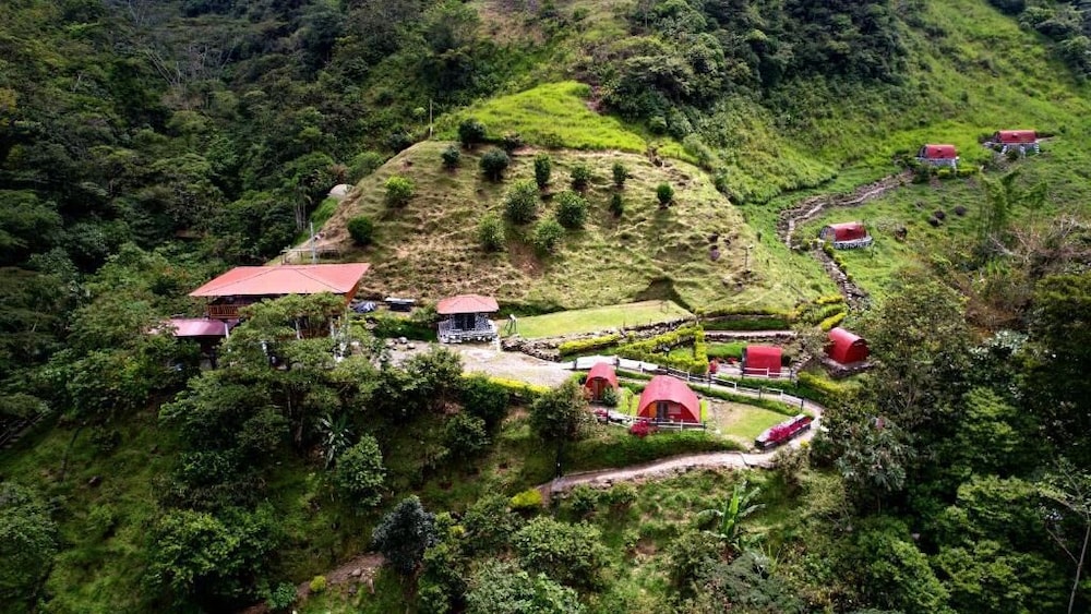 Termales El Escondite 47/50