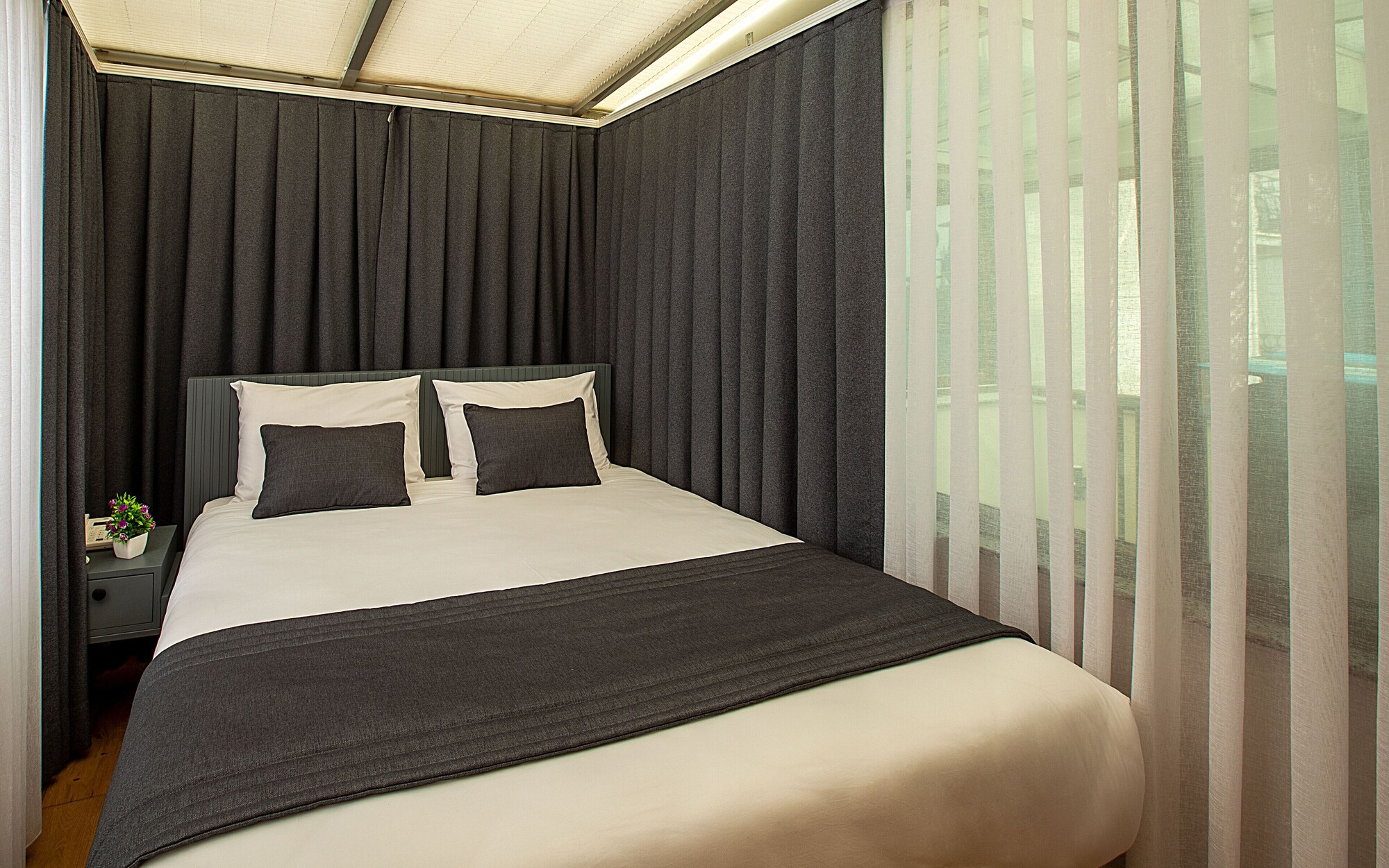1 Bedroom, Junior Suite