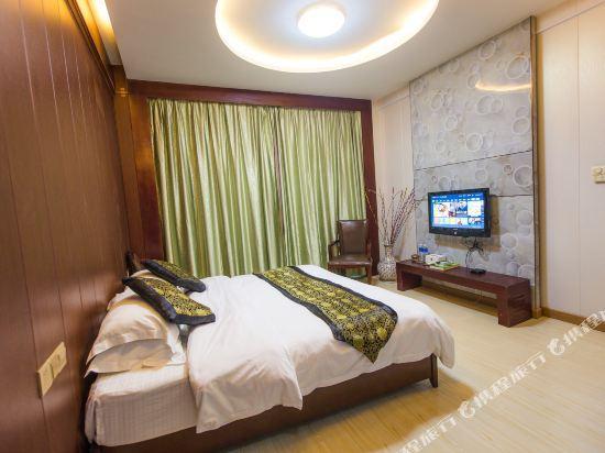 Deyuan Hotel (Shaoguan Qujiang Park) 12/18