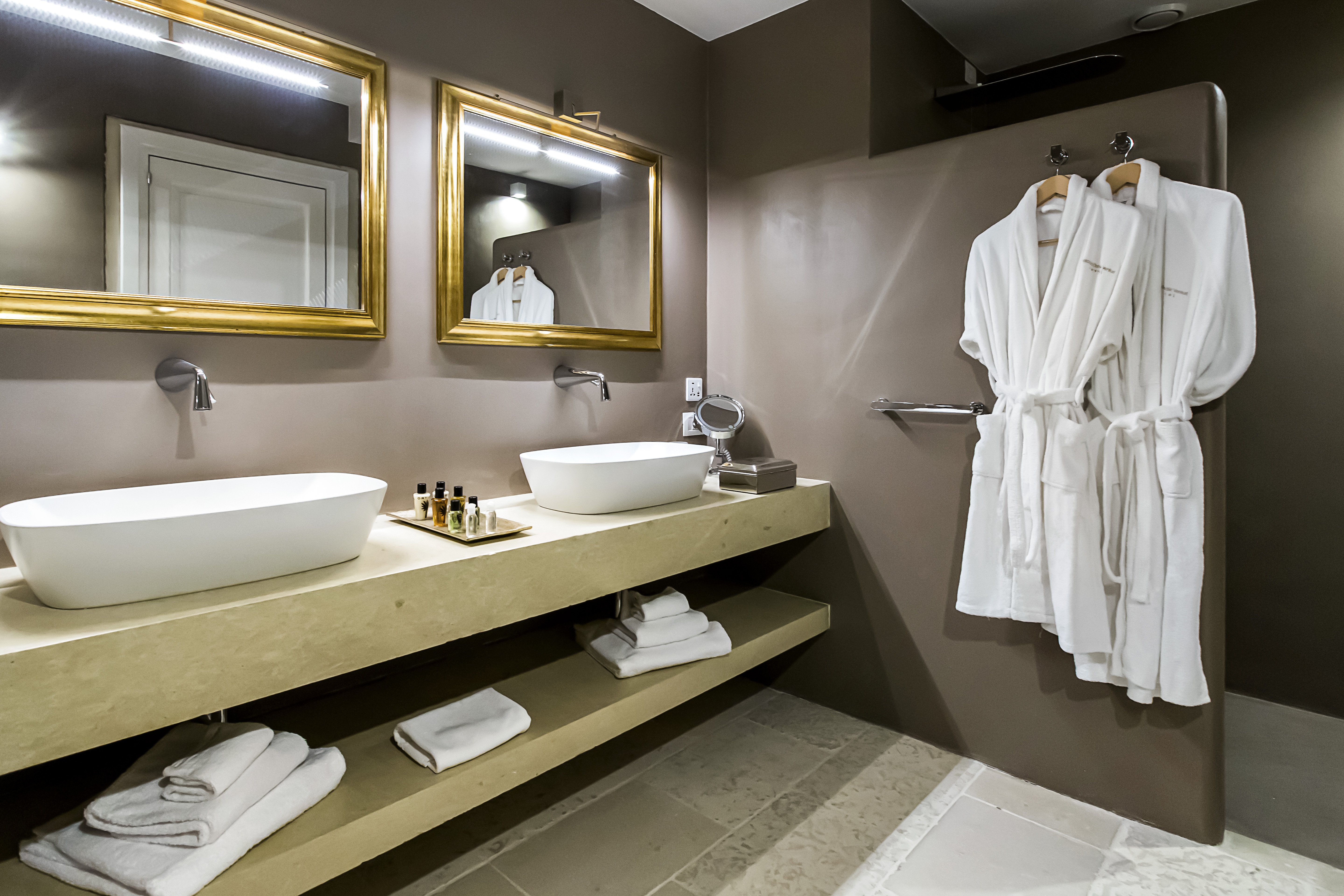 Palazzo Ducale Venturi Luxury Relais 68/72