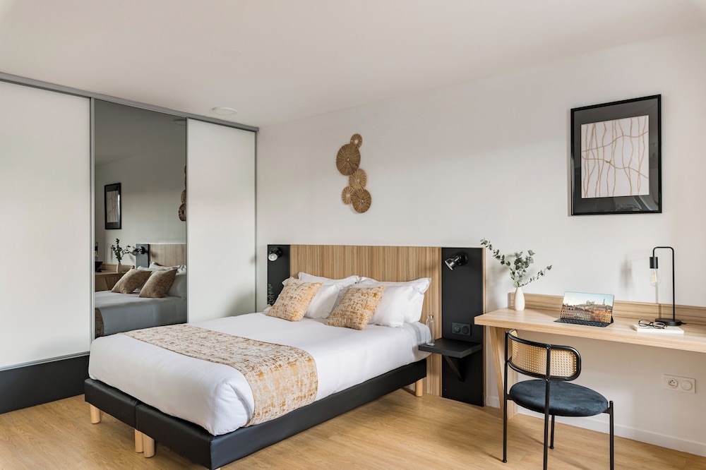 Appart hotel Q7 Lodge Lyon 7 10/50