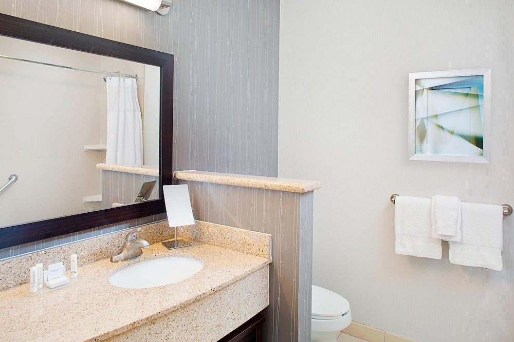 Courtyard by Marriott San Antonio SeaWorld - Westover Hills 8/65