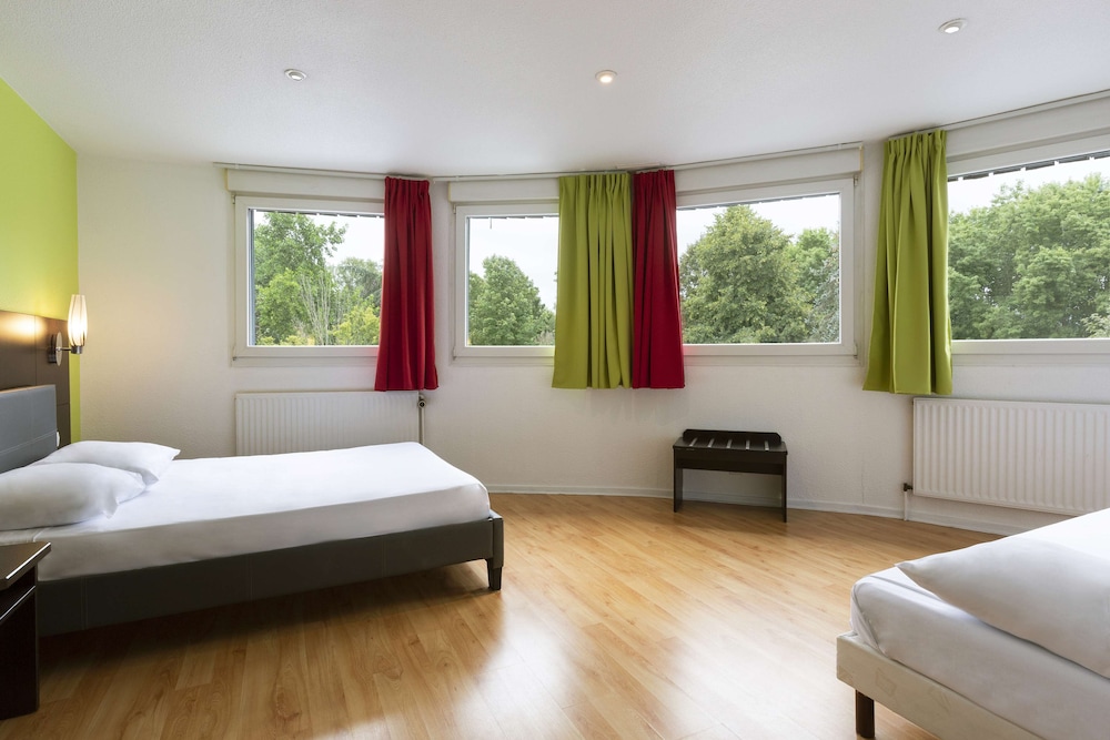 Enzo Hotels Bulgneville by Kyriad Direct 23/55