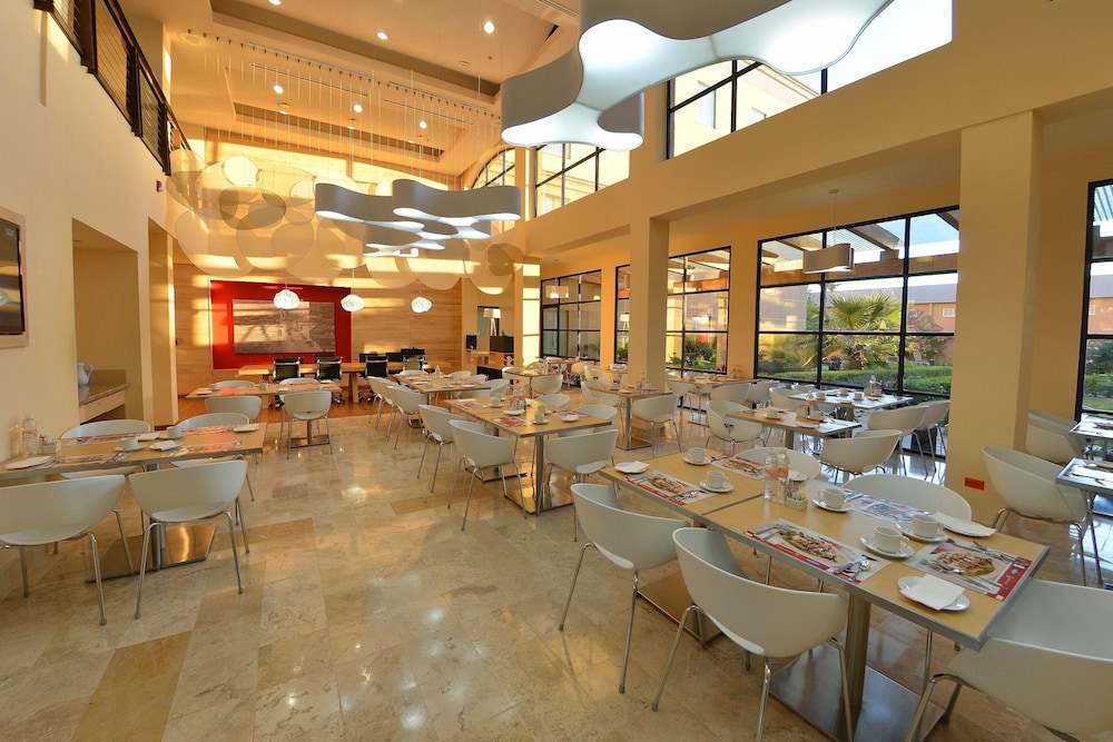 Fiesta Inn Nogales 28/42