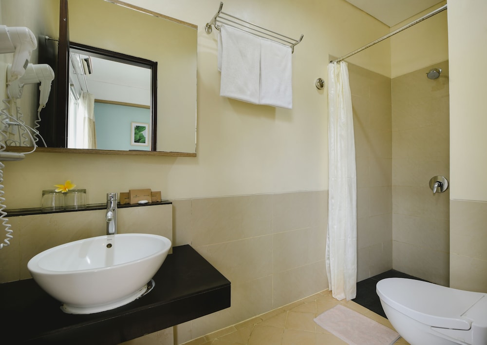 Bali Breezz Hotel 40/50