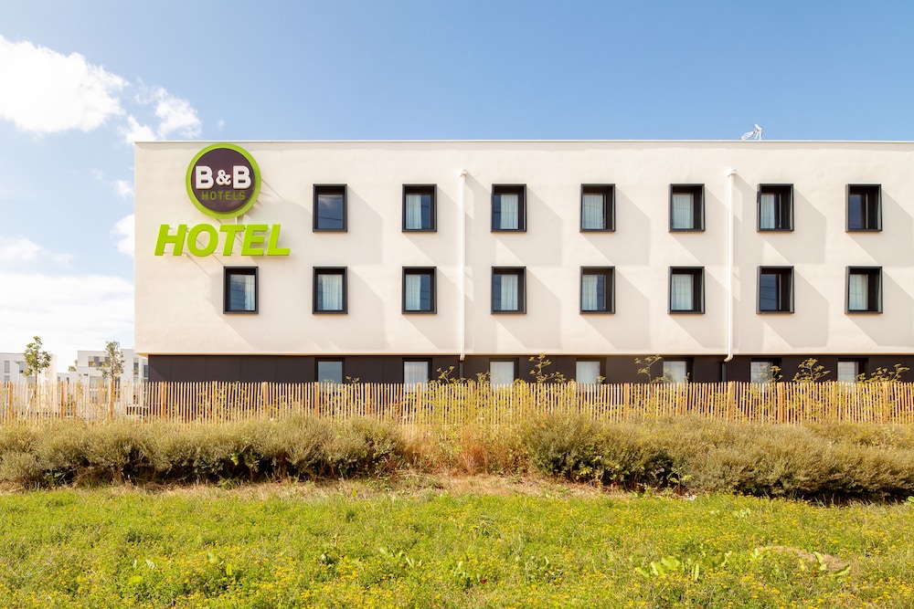 B&B HOTEL Paris Igny Palaiseau in IGNY
