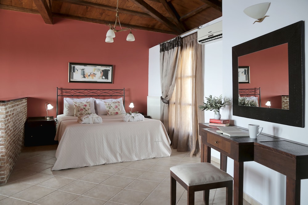 Superior, Suite, Queen Bed, Sea View, 2 Sofa
