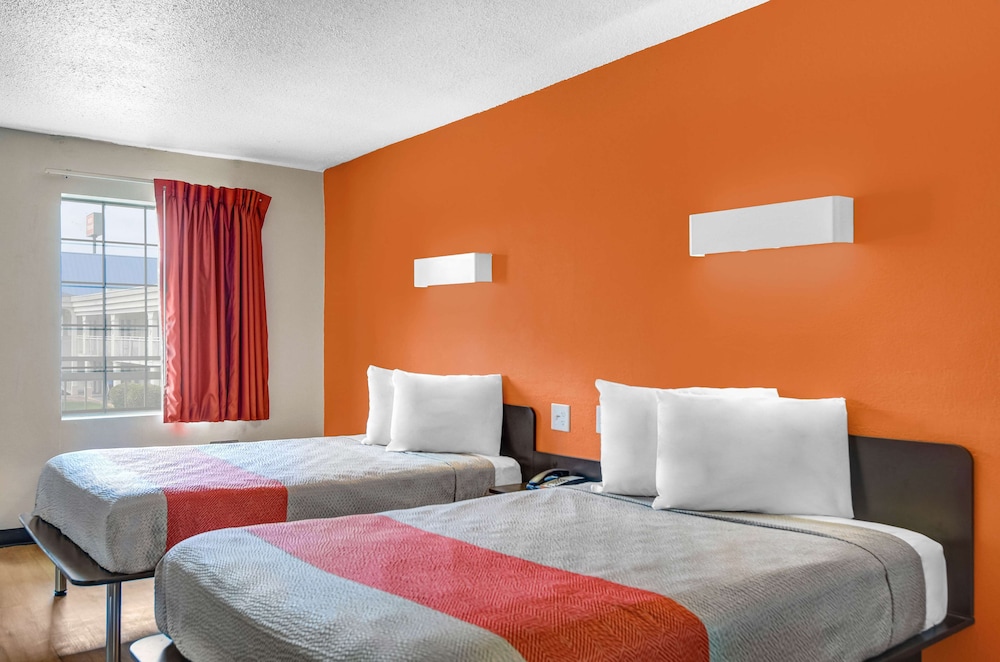 Motel6 Calhoun, GA 21/31