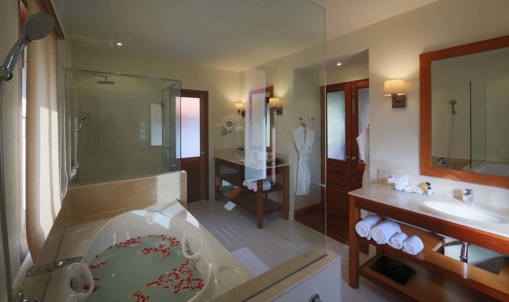 Le Menara Khao Lak 77/77