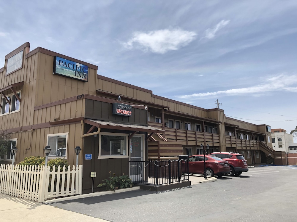 Pacific Inn 35/42