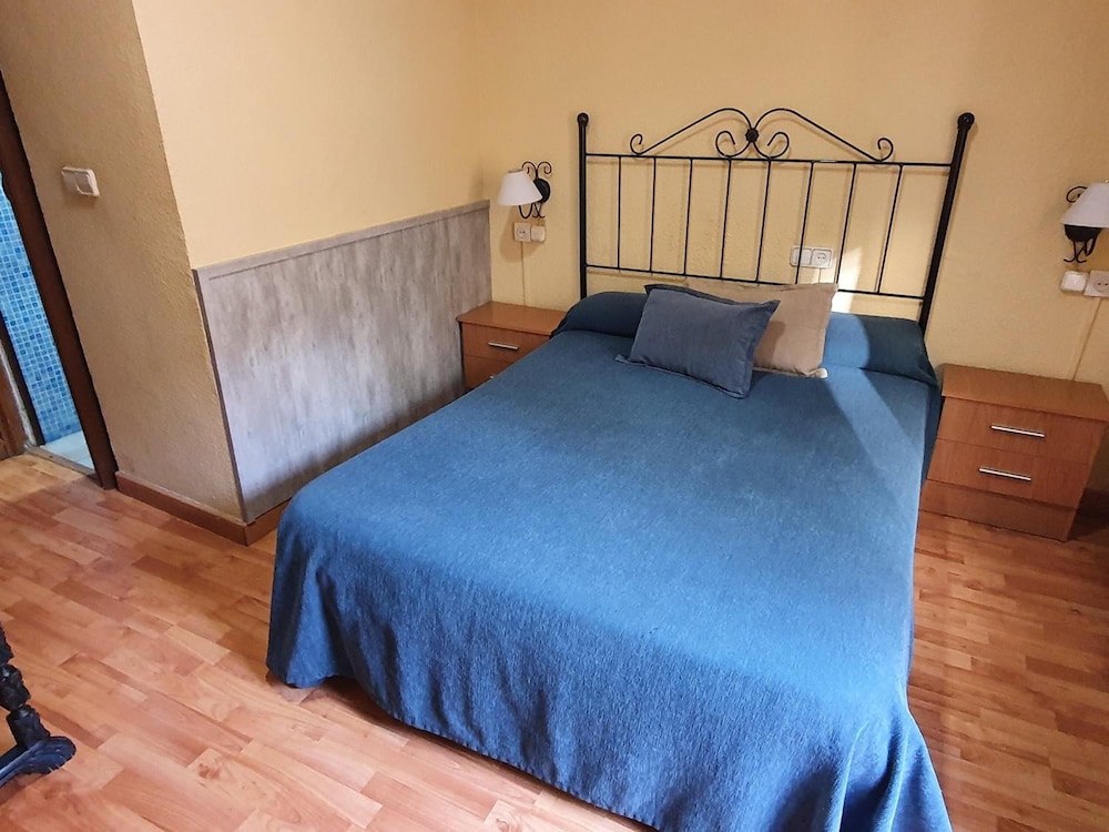 Arteaga Hostal & Baños Árabes Elvira 18/50