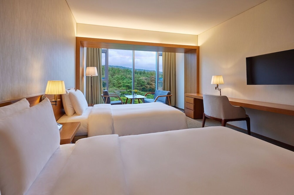 WE Hotel Jeju 26/69