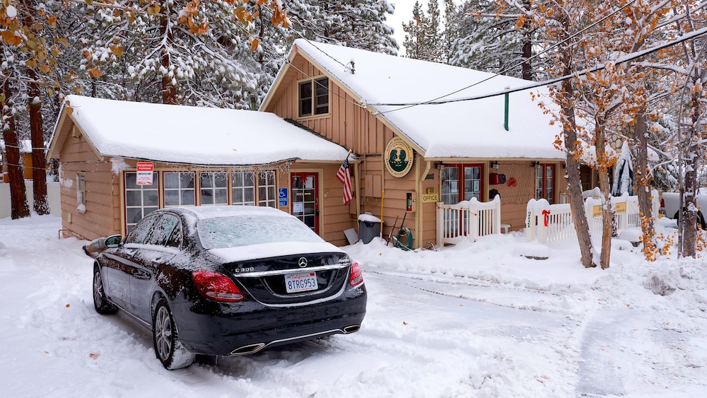 Sleepy Forest Cottages 55/65