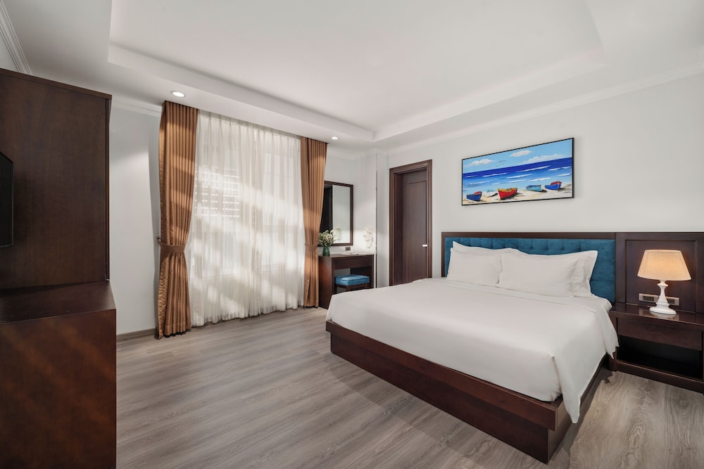 BlueSun Danang Beach Hotel 26/67