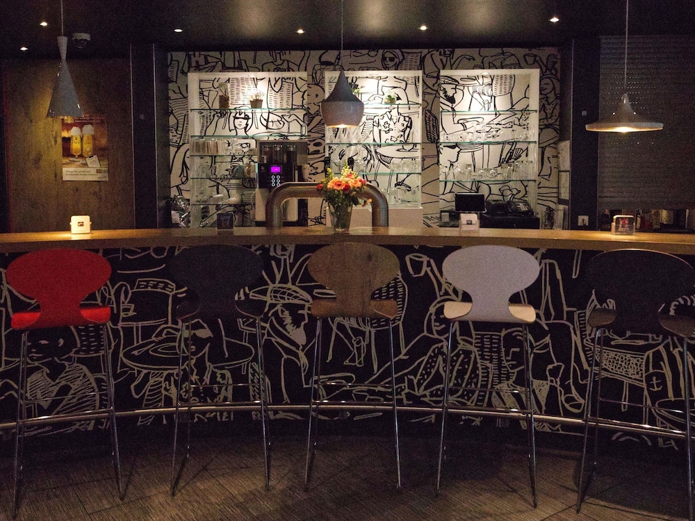 Ibis Hotel Koln Centrum 51/68