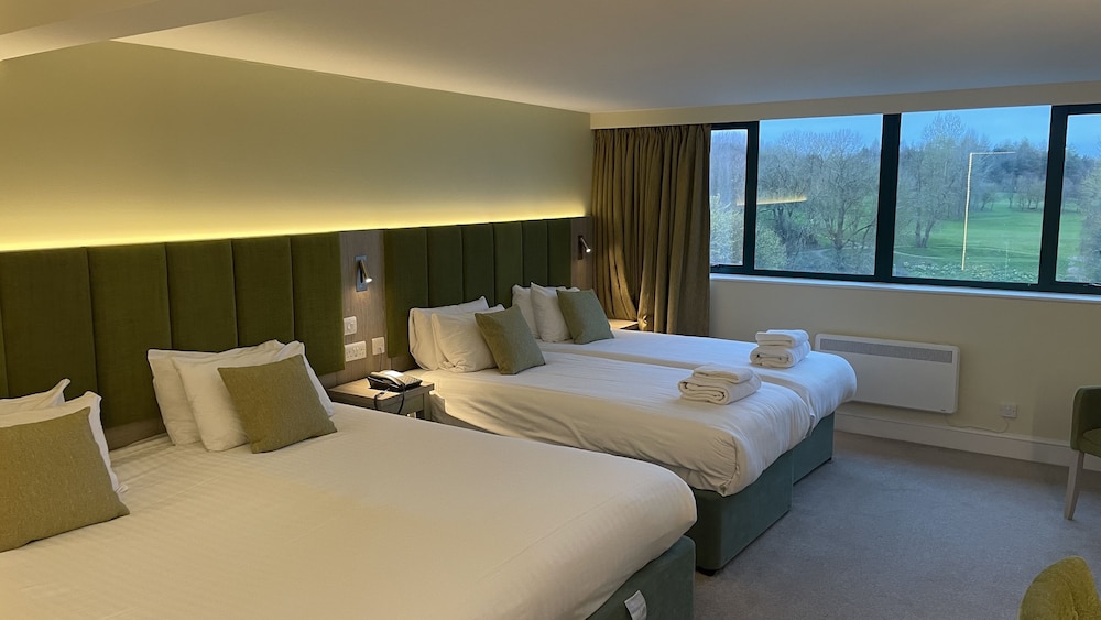 غرفة عائلية، Hellidon Lakes Golf Spa Hotel 3/5