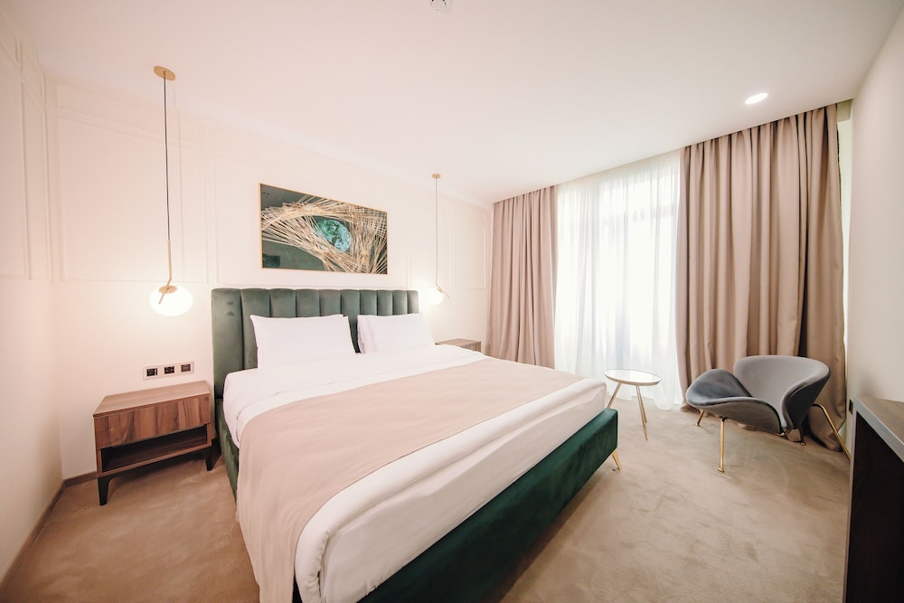 Orden Hotel 5/20