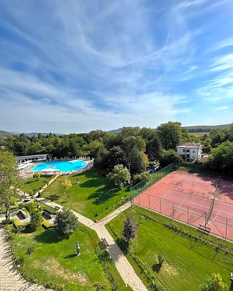 Spa Hotel Hissar 30/50