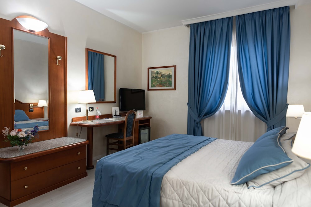 Edra Palace 13/75