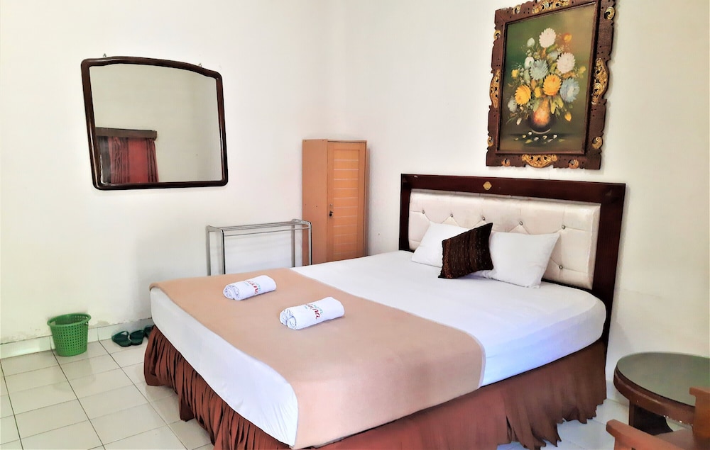 Hotel Perdana by ZUZU 18/65