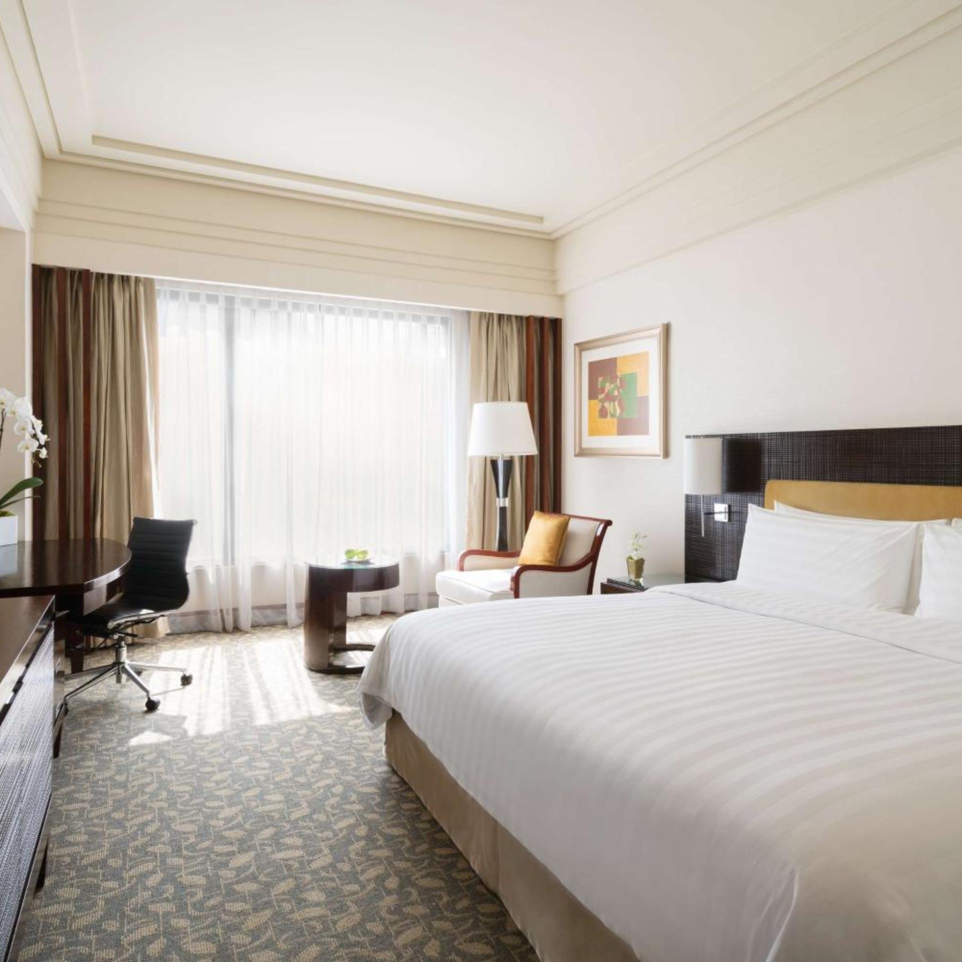 Horizon, Deluxe, King Bed, Garden Wing