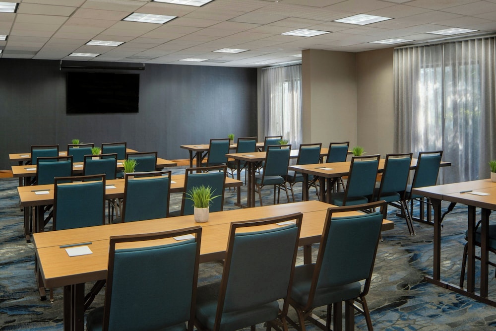 Fairfield Inn & Suites Atlanta Airport South/Sullivan Road 40/50