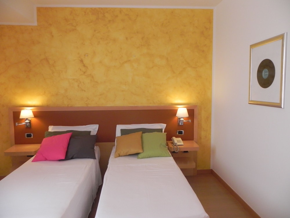 Ibis Styles Roma Vintage 33/64