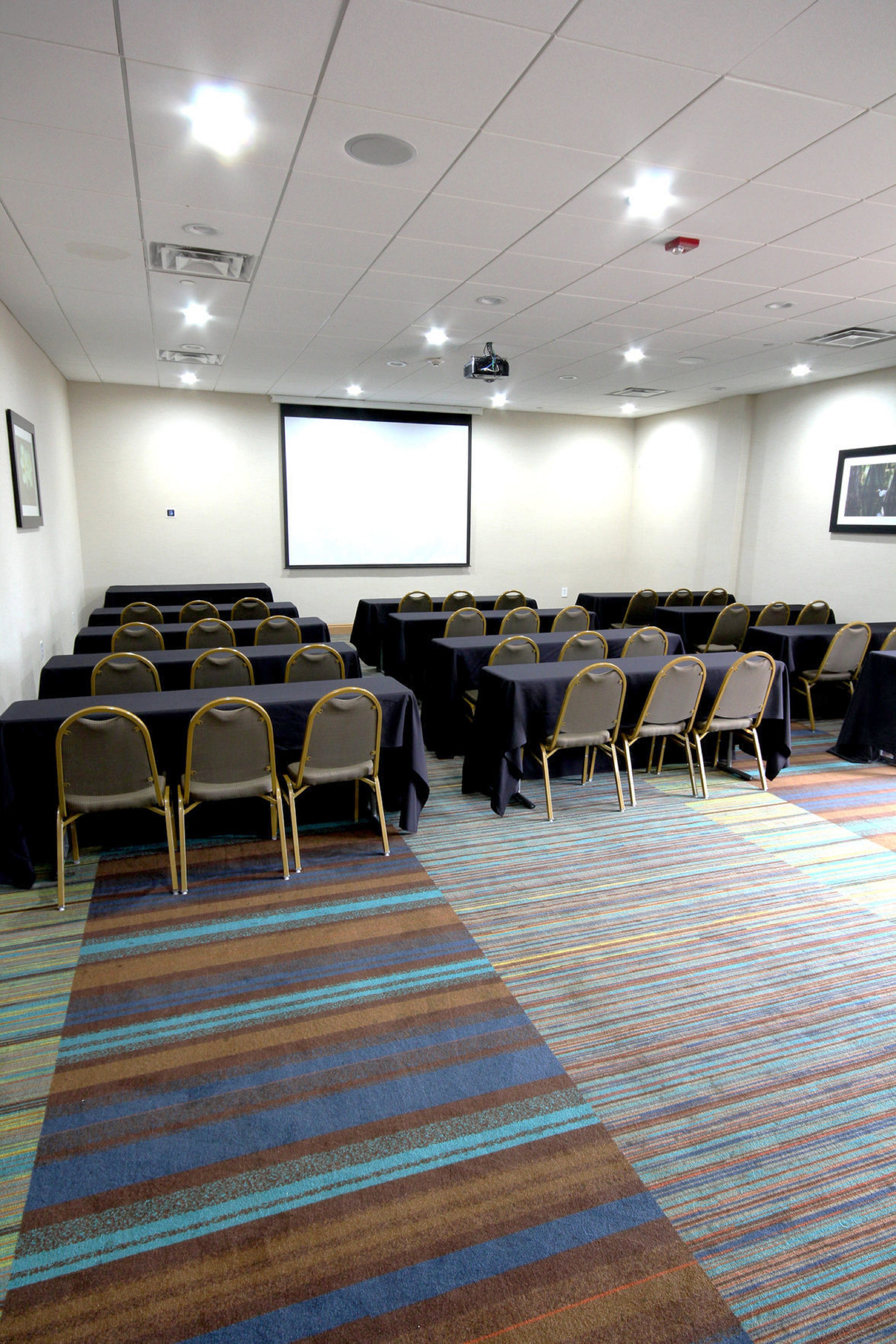 Holiday Inn Houma 18/21
