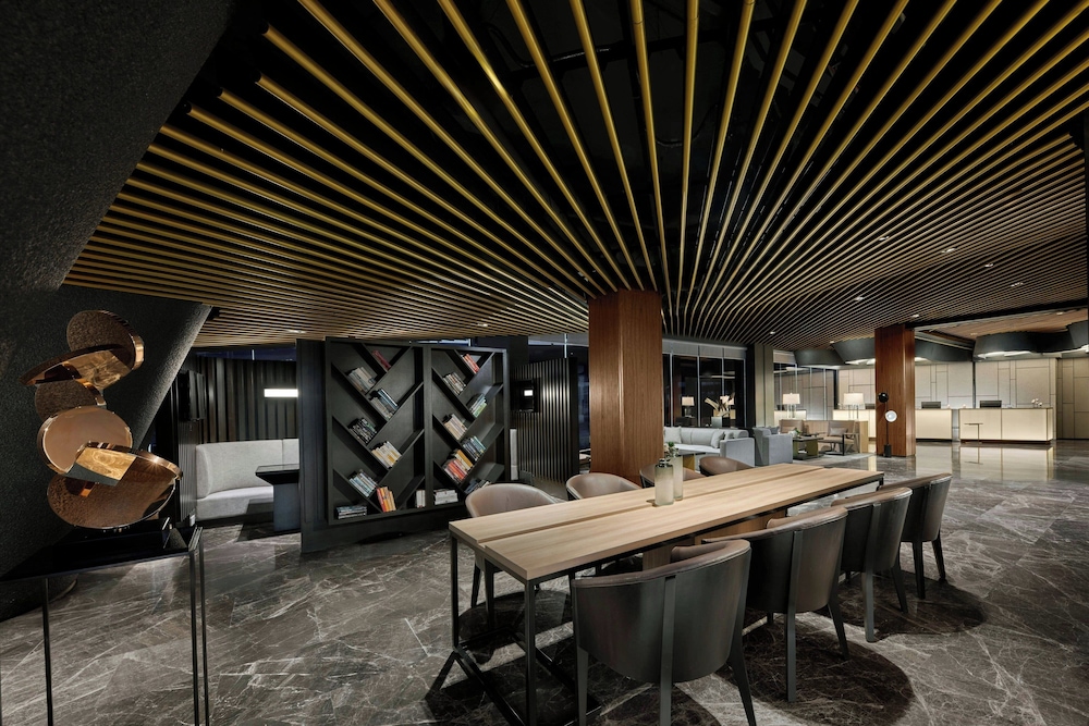 MTREE Hotel 12/69