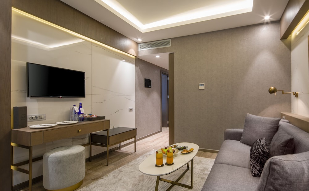 Mula Hotel 29/50