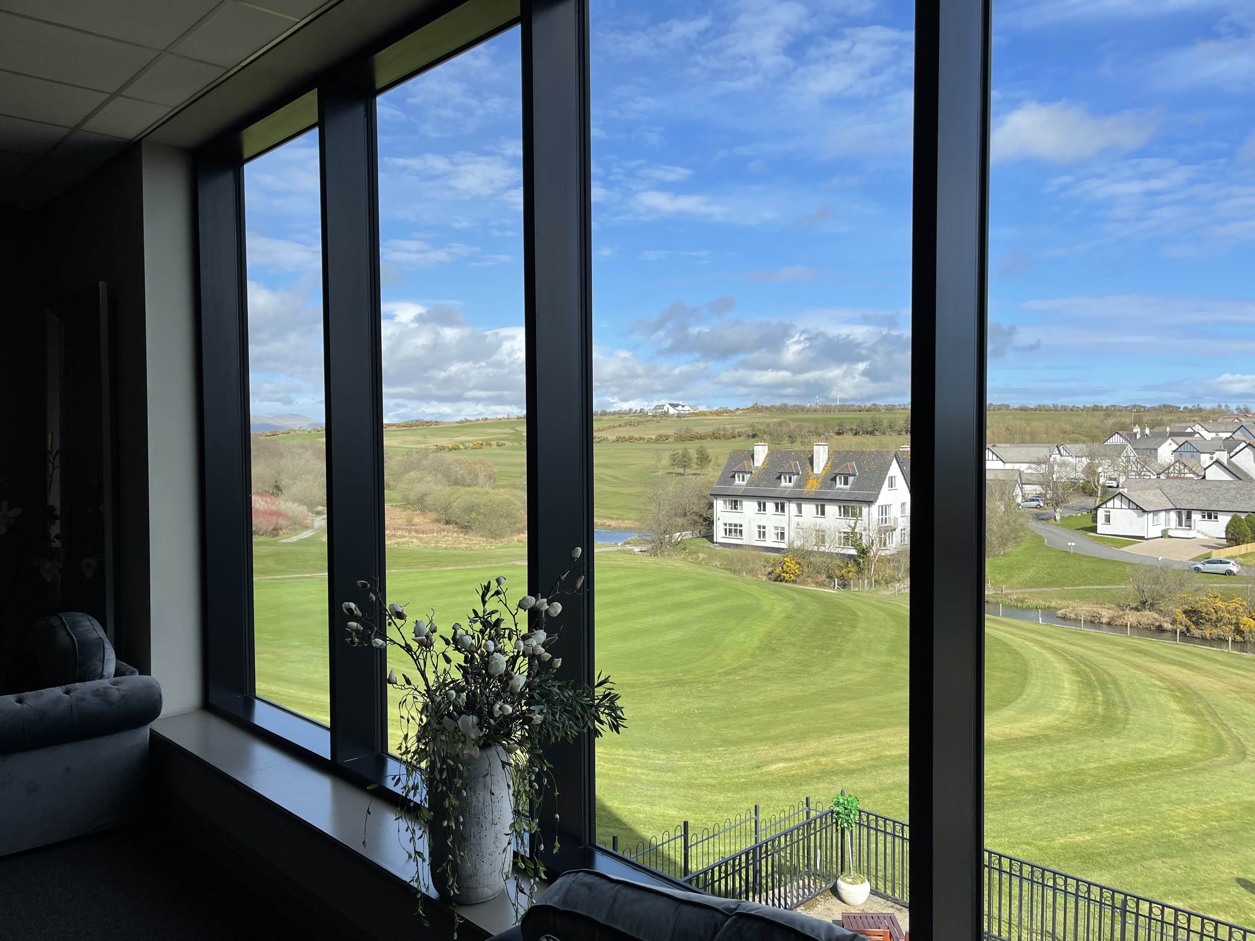 Comis Hotel and Golf Resort 22/50