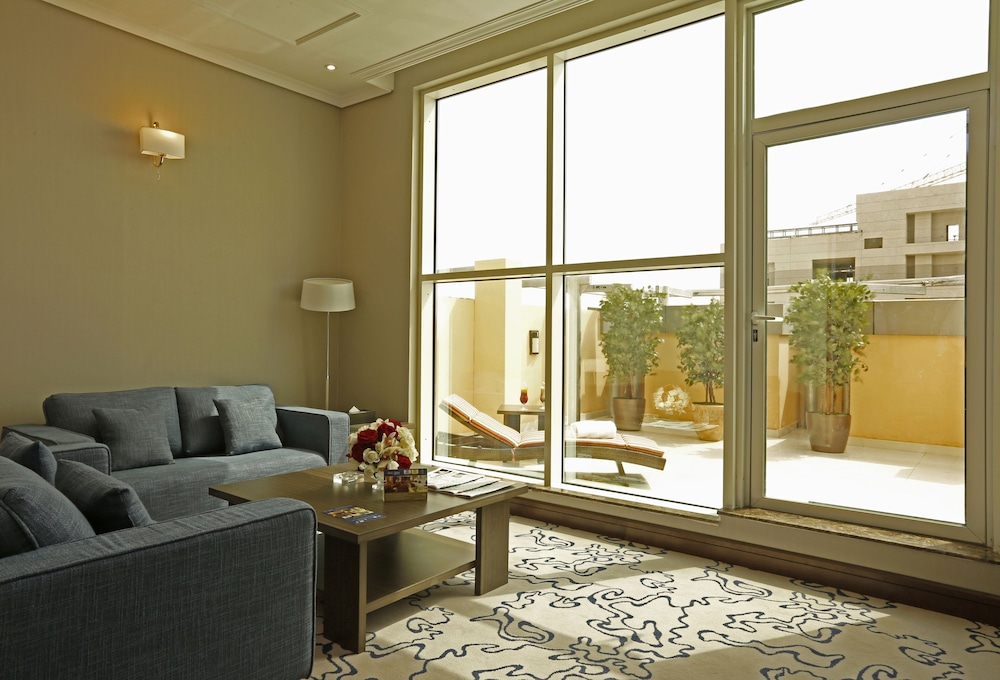 فندق واجنحه سويس سبيرت متروبوليتان - الرياض(Swiss Flora Inn Hotel Riyadh) 41/52